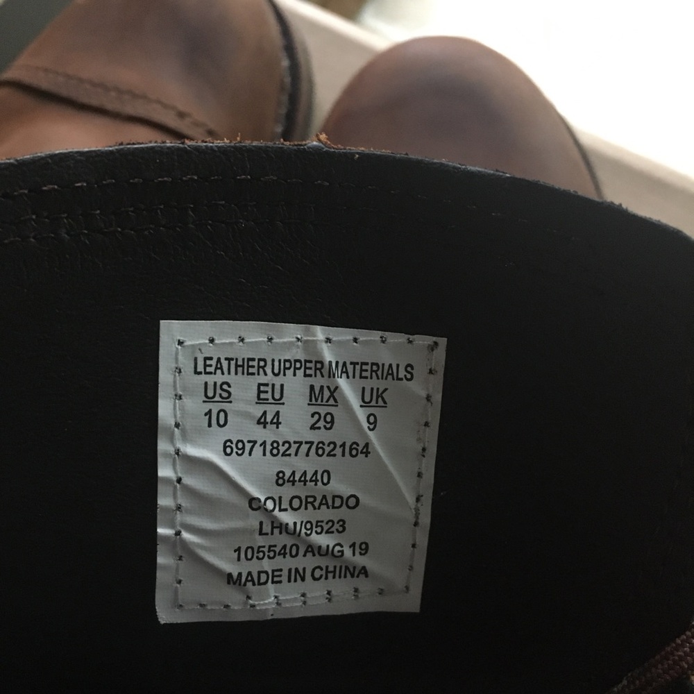 Casual men’s leather boots